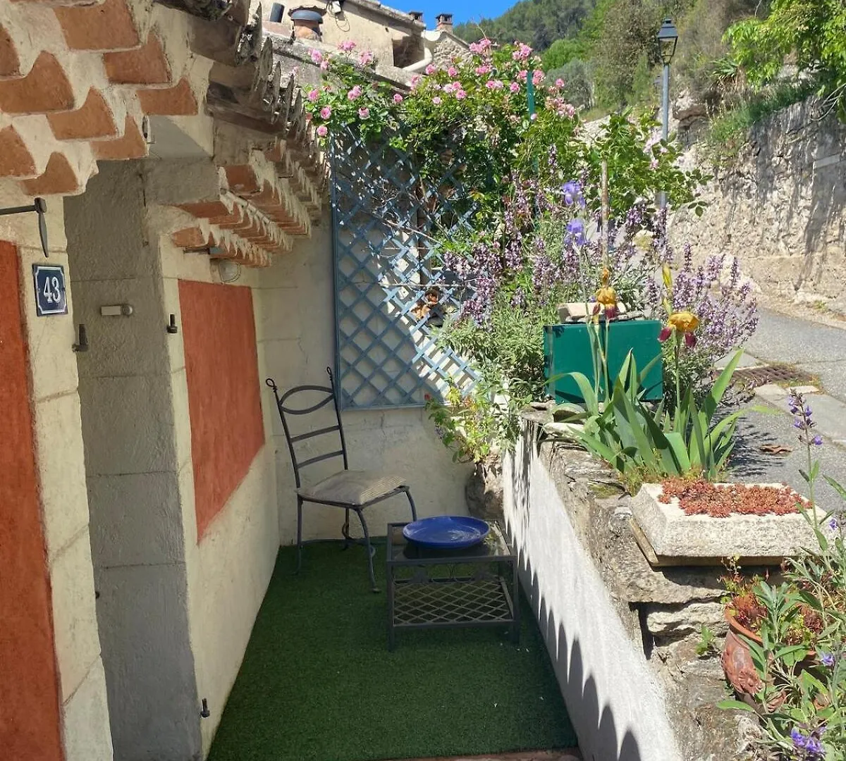 Syrius - Logement D'Artiste Avec Terrasse Et Vue Fontaine-de-Vaucluse 0*,